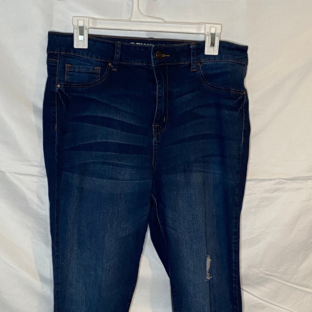 Rewash distressed jeans